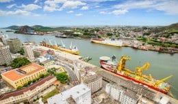 O leilão de privatização da Codesa agora conta com nova data, segundo o BNDES, e acontecerá no dia 30 de março, visando o início da desestatização dos portos brasileiros